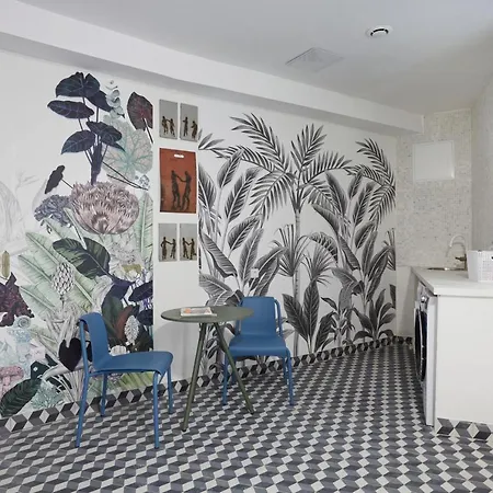 Art Lovers Third Floor